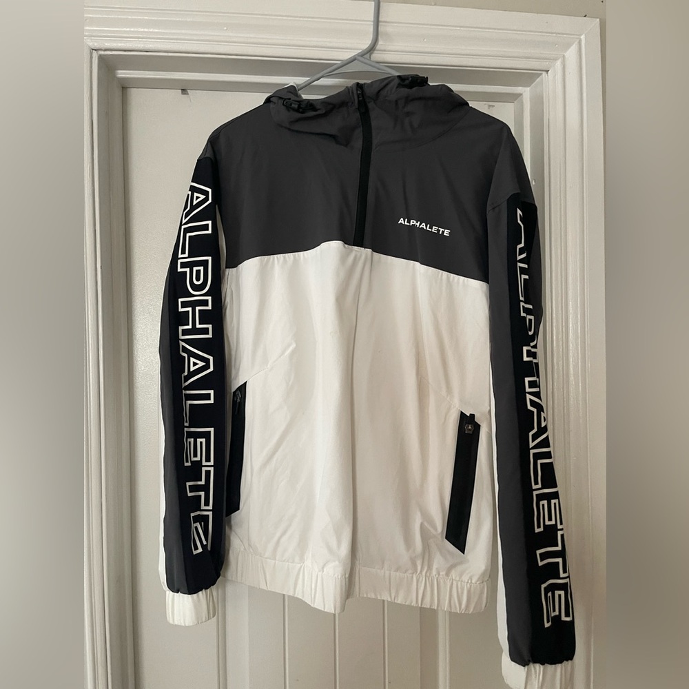 Alphalete women’s jacket